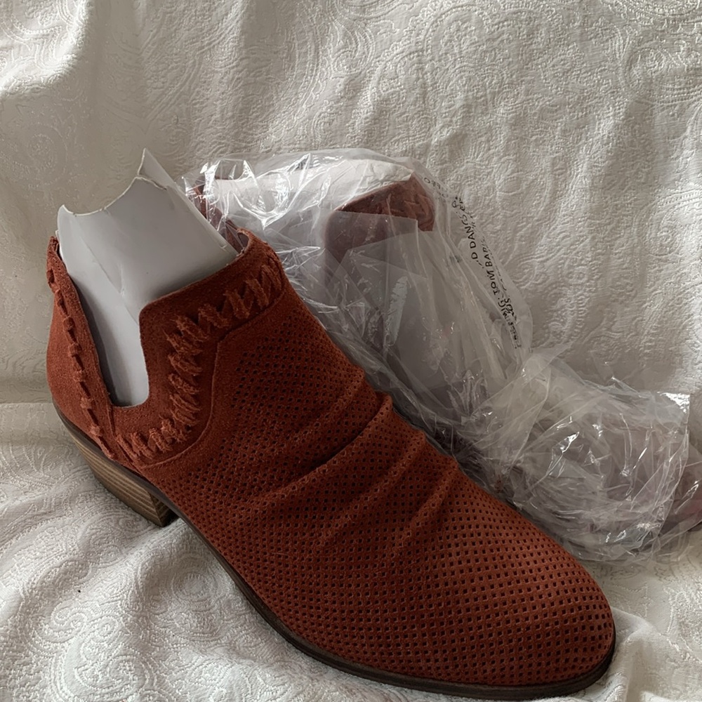 Vince Camuto “Palmina” Boot Size 10M.  Color Color: “Cayenne” NIB